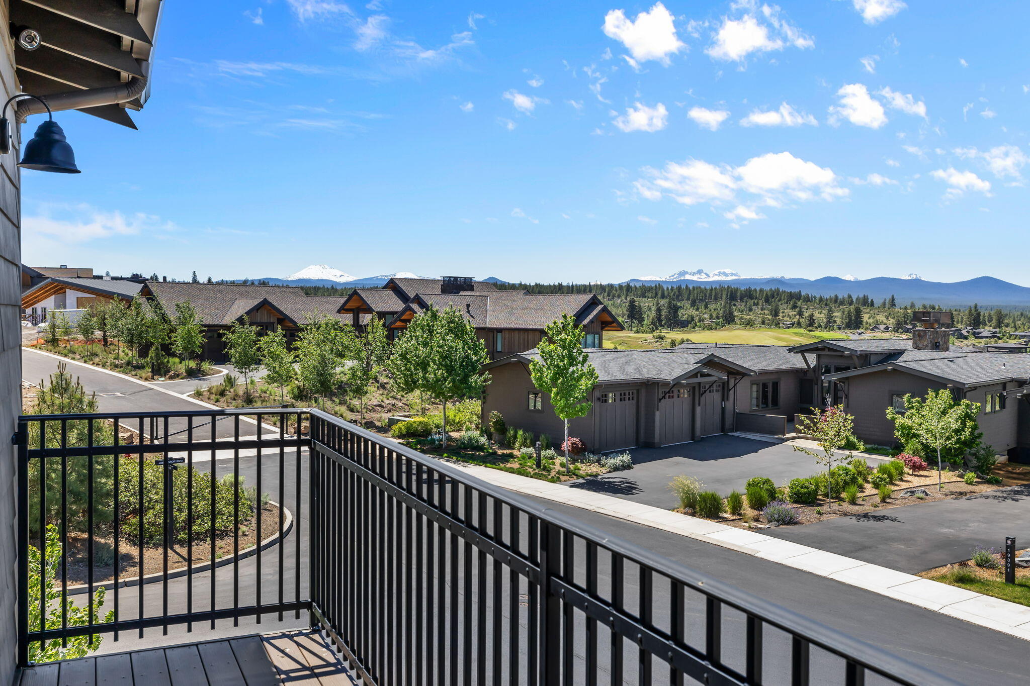 61310 Meeks Cutoff Road Bend, OR 97702 - Photo 28 of 42 Spectacular Mountain Views from Guest Suite #1 Balcony