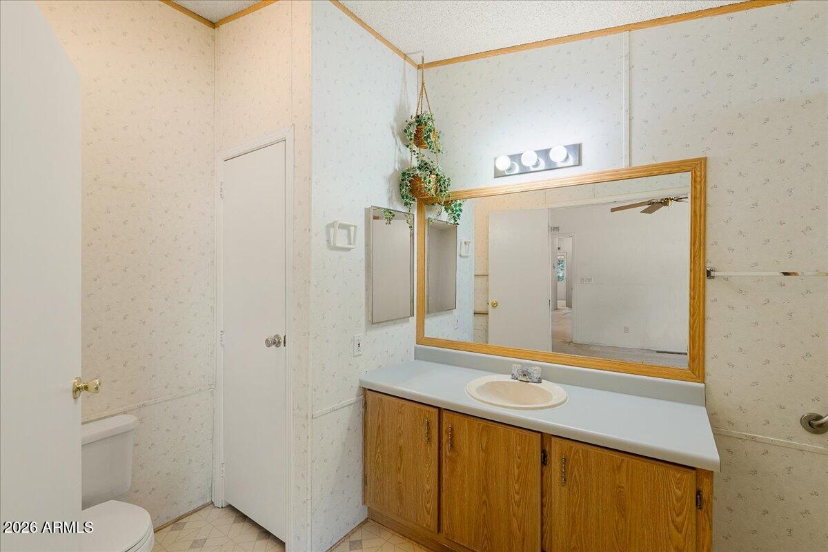 17201 East Peach Tree Road Mayer, AZ 86333 - Photo 8 of 24 Master Bathroom