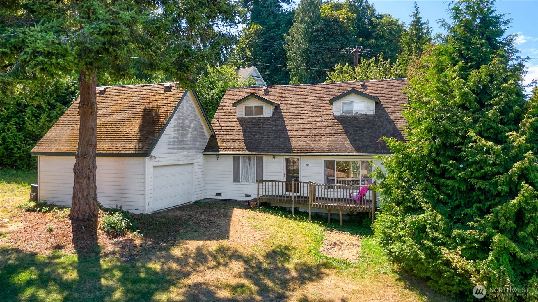 front view of house with a yard