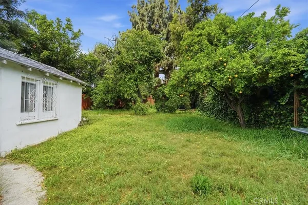 $809,000 | 1049 East Claremont Street, Pasadena, CA 91104