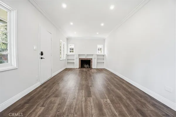 $809,000 | 1049 East Claremont Street, Pasadena, CA 91104