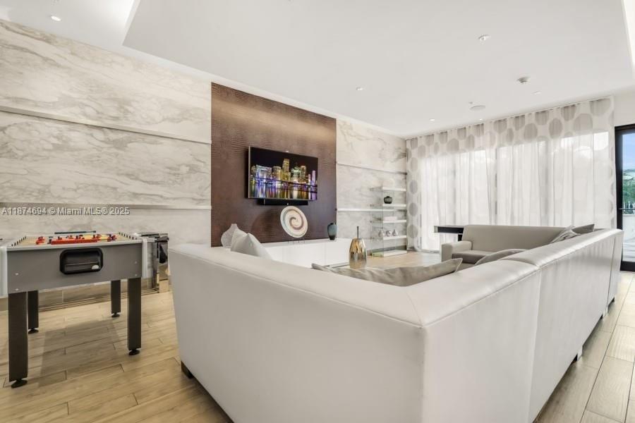 999 Southwest 1st Avenue, Unit 1903 Miami, FL 33130 - Photo 15 of 17