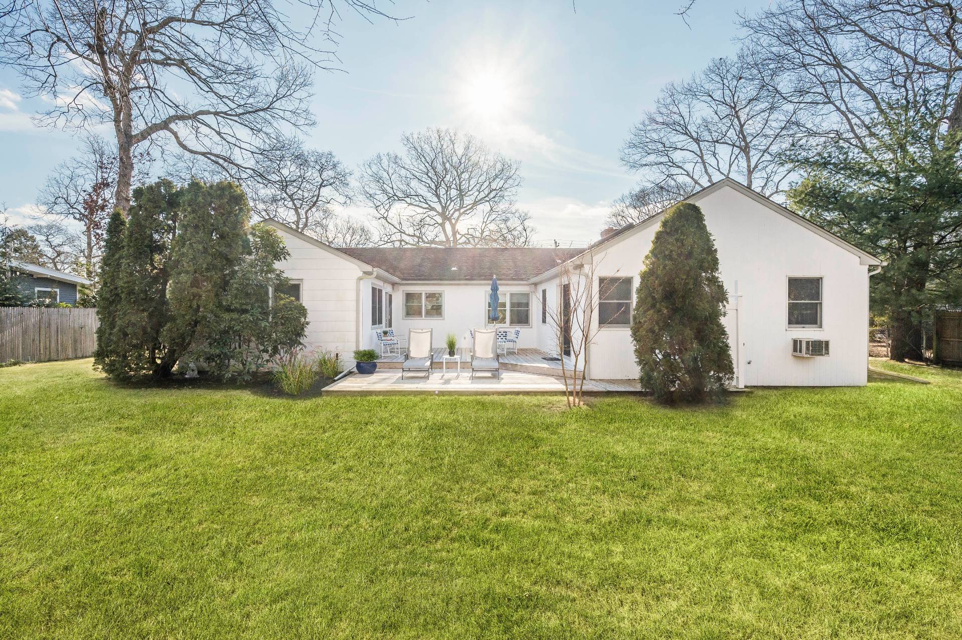 25 Lynncliff Road Hampton Bays, NY 11946 - Photo 21 of 24 Gallery Image 21