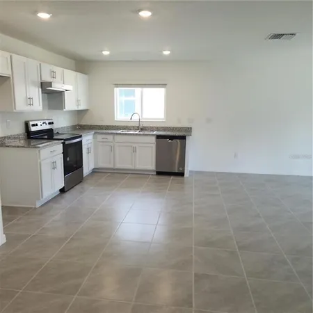 $2,050 | Undisclosed Address, Zephyrhills, FL 33540