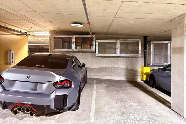 $519,000 | 11903 Northeast 128th Street, Unit 608, Kirkland, WA 98034