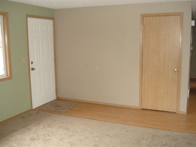 807 South Collins Road Spokane Valley, WA 99216 - Photo 7 of 8
