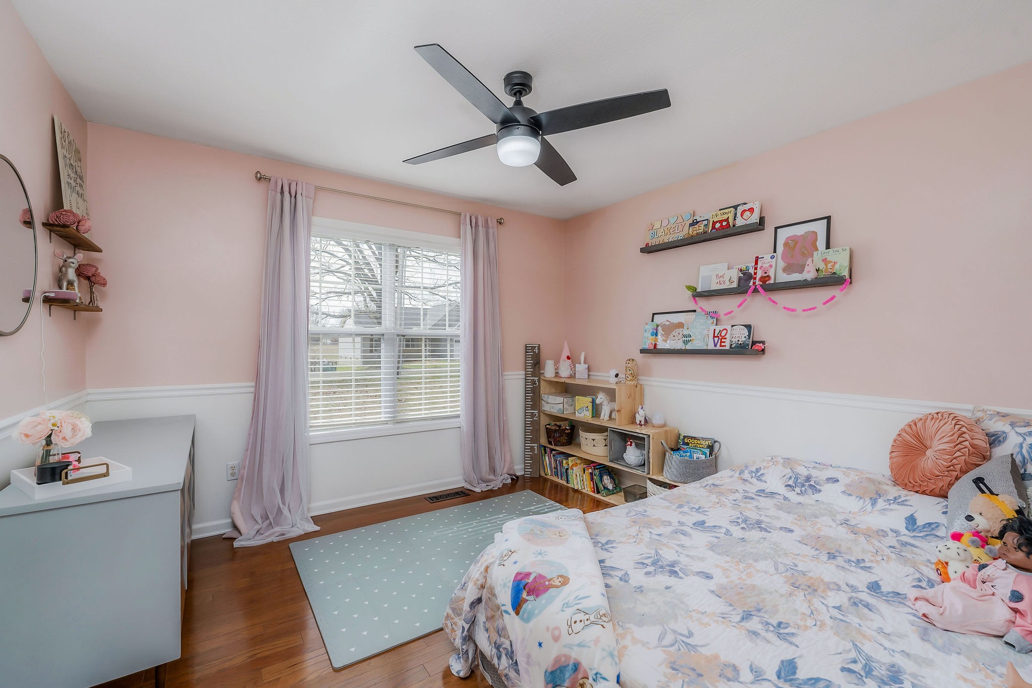 1630 Blackburn Fork Road Cookeville, TN 38501 - Photo 11 of 30 a bedroom with a bed and a window