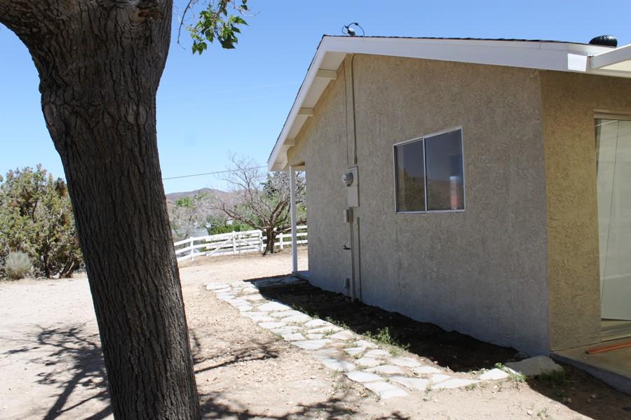 1110 Searchlight Ranch Road Acton, CA 93510 - Photo 3 of 20 IMG_5809
