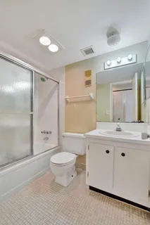 $190,000 | 9440 Poinciana Place, Unit 109, Davie, FL 33324