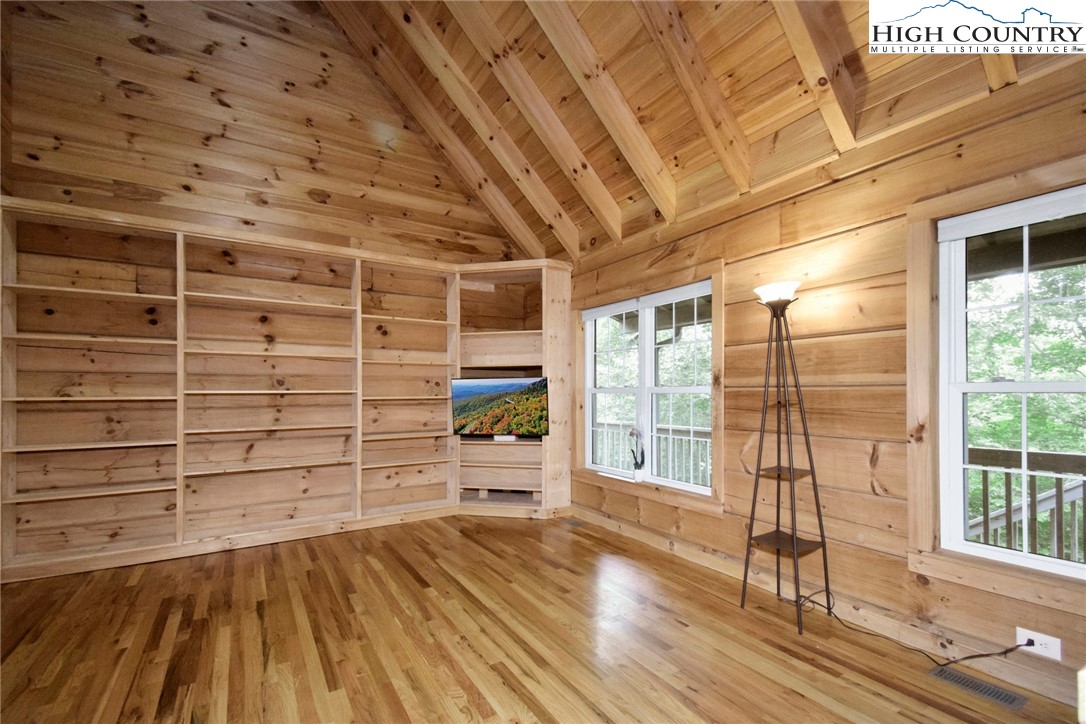411 Locust Hill Road Boone, NC 28607 - Photo 4 of 48 Gallery Image 4