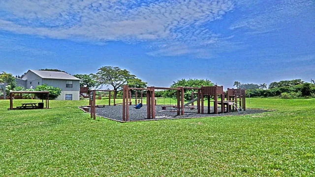 $199,900 | 23 Crossings Circle, Unit E, Boynton Beach, FL 33435