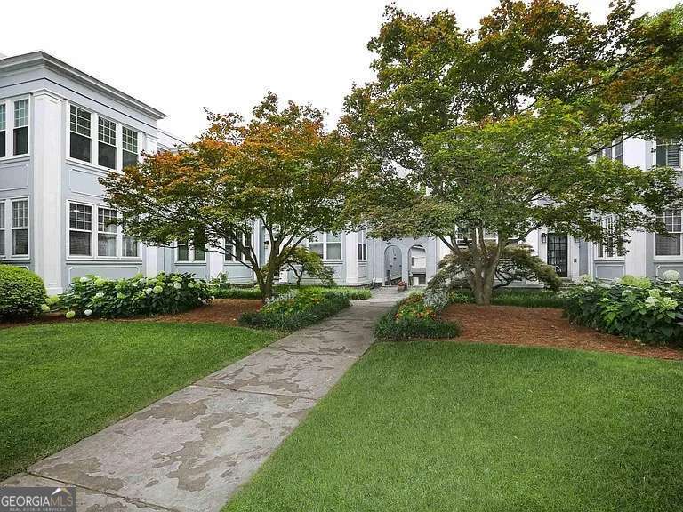 435 10th Street Northeast, Unit 18 Atlanta, GA 30309 - Photo 4 of 33