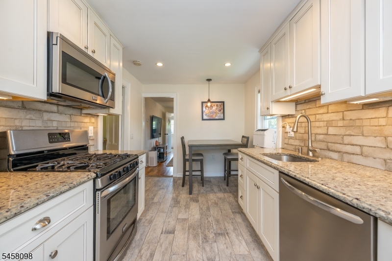 100 Ridgedale Avenue Cedar Knolls, NJ 07927 - Photo 12 of 24 Gallery Image 12