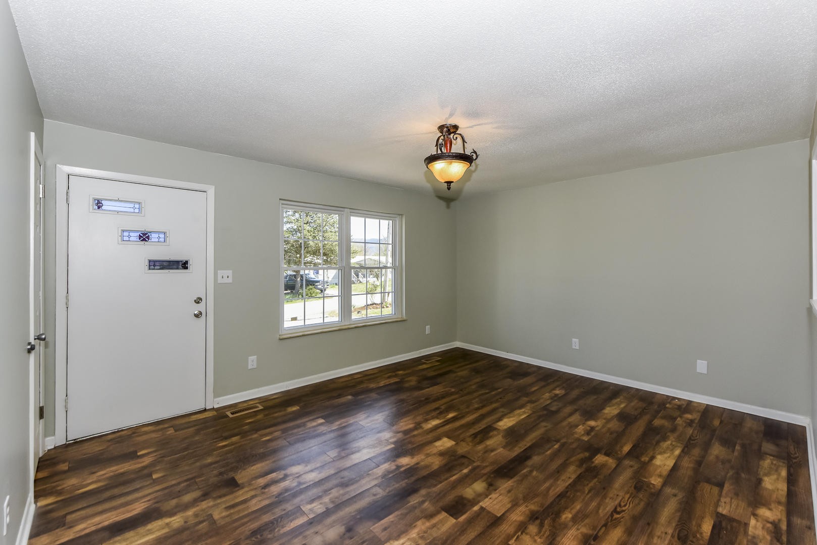 4913 Pea Ridge Road Maryville, TN 37804 - Photo 6 of 33 Gallery Image 6