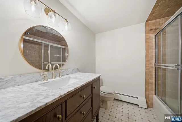 $1,899,000 | 319 Truman Drive, Cresskill, NJ 07626