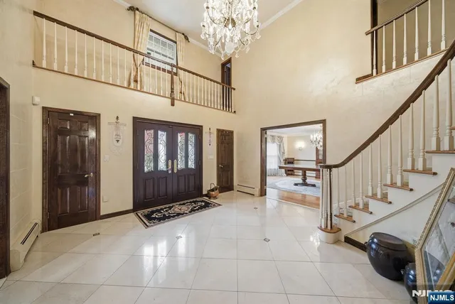 $1,899,000 | 319 Truman Drive, Cresskill, NJ 07626