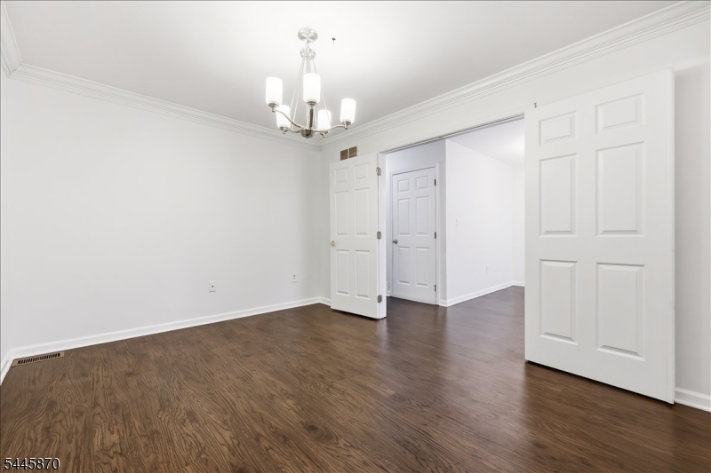 73 Castleton Road Princeton, NJ 08540 - Photo 8 of 29