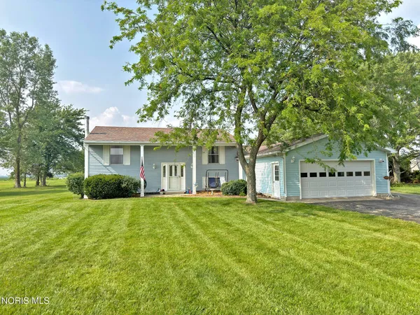 $349,900 | 9204 Devils Hole Road, Bowling Green, OH 43402