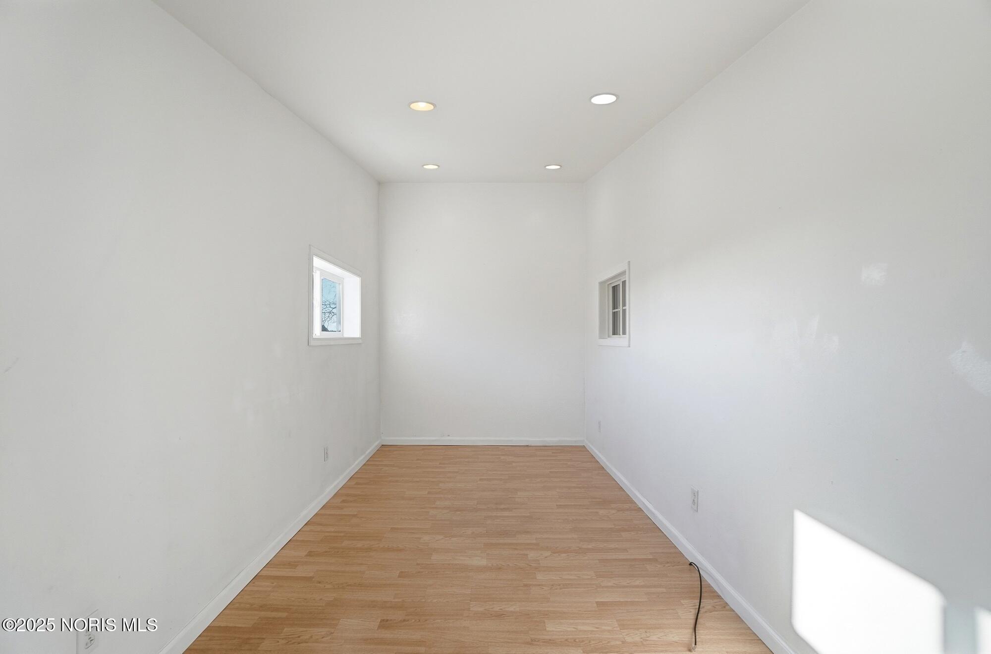 11405 Box Road Grand Rapids, OH 43522 - Photo 58 of 71 063