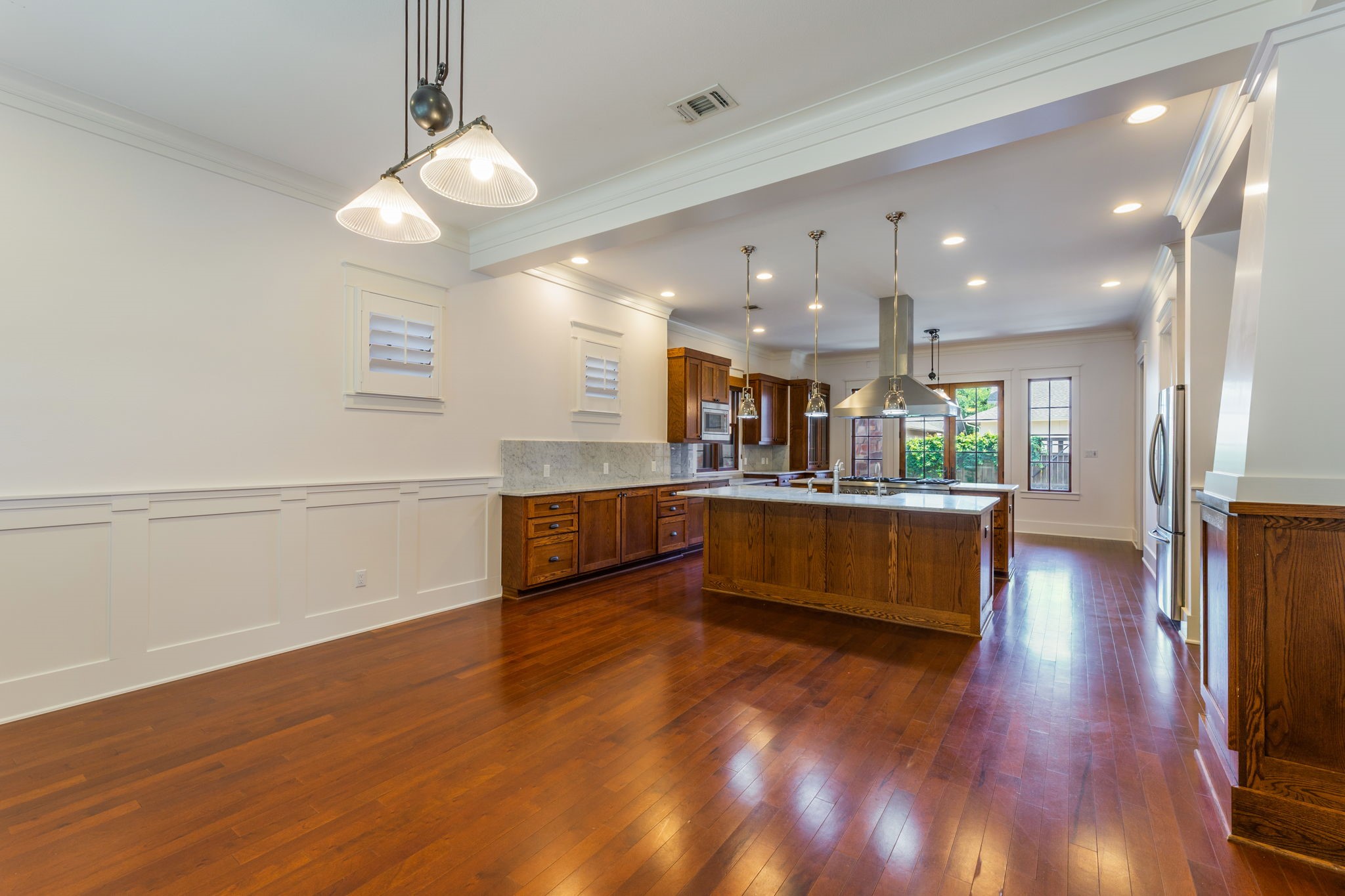 4309 Camacho Street Austin, TX 78723 - Photo 11 of 35