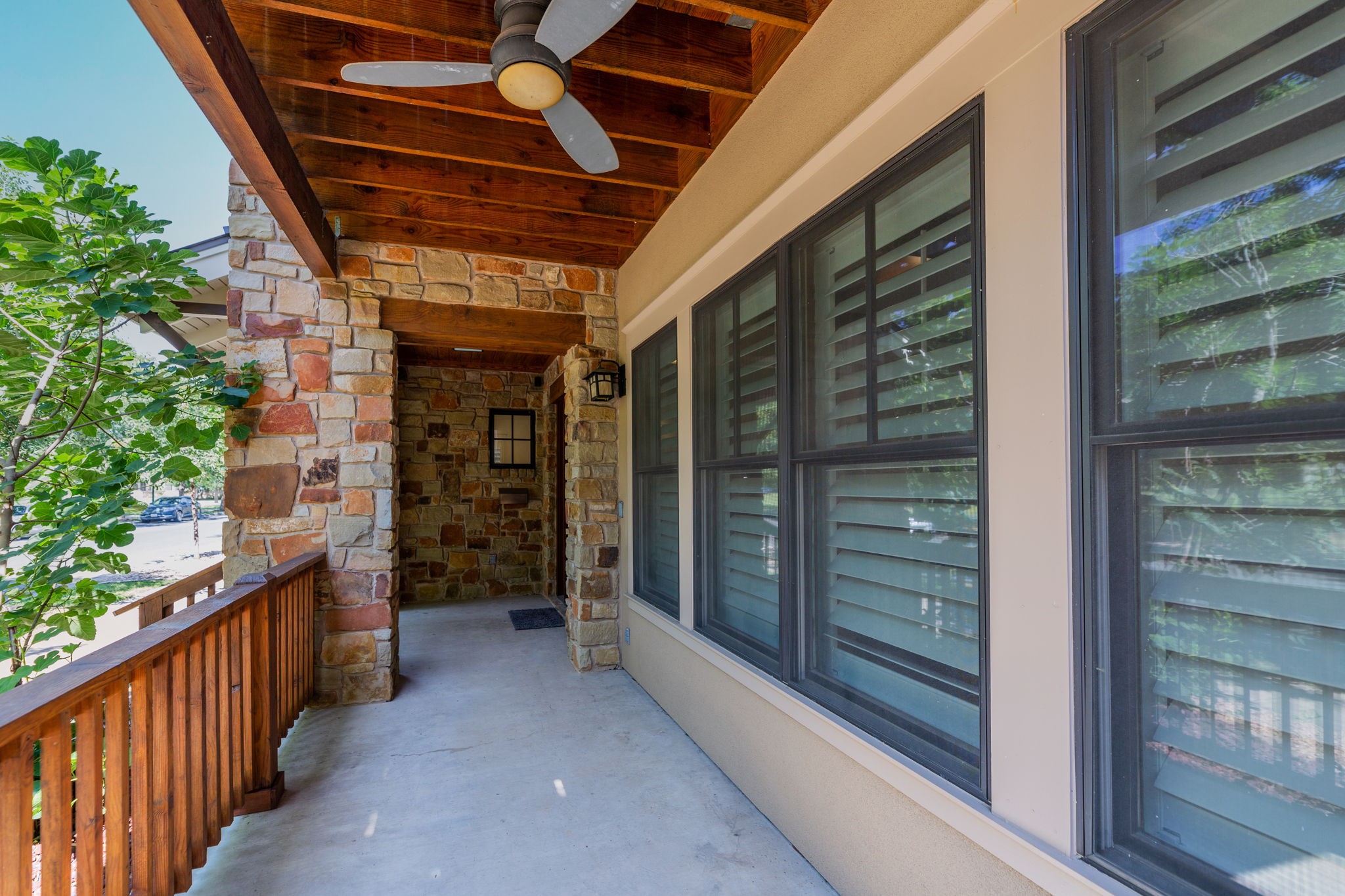 4309 Camacho Street Austin, TX 78723 - Photo 8 of 35