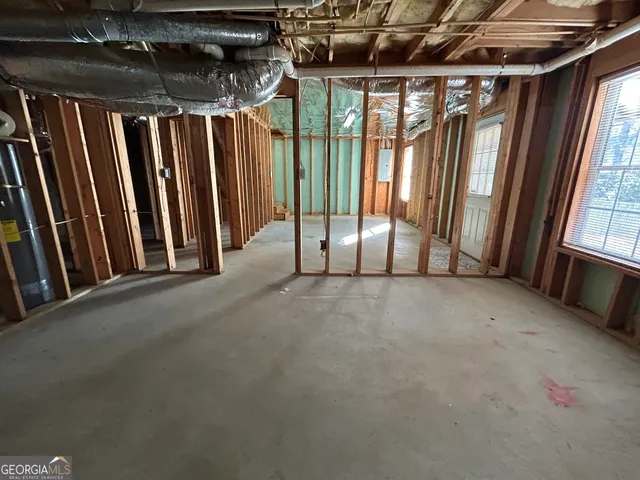 $2,095 | 2022 Whitfield Lane, Lawrenceville, GA 30043