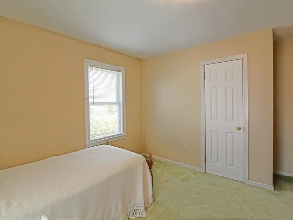 $459,000 | 112 Abnaki Avenue, Essex Junction, VT 05452