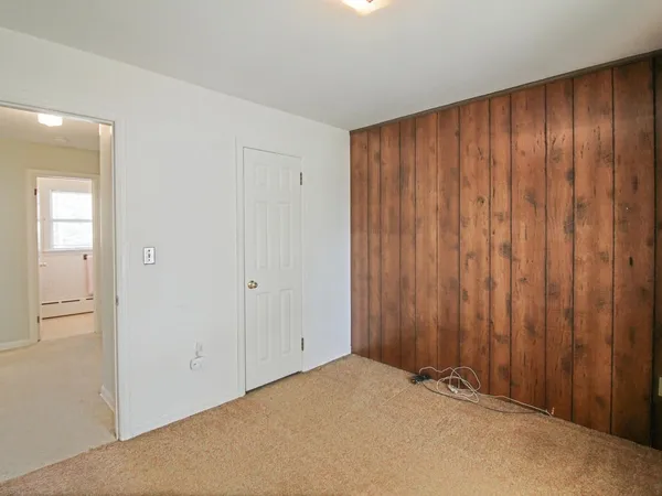 $459,000 | 112 Abnaki Avenue, Essex Junction, VT 05452