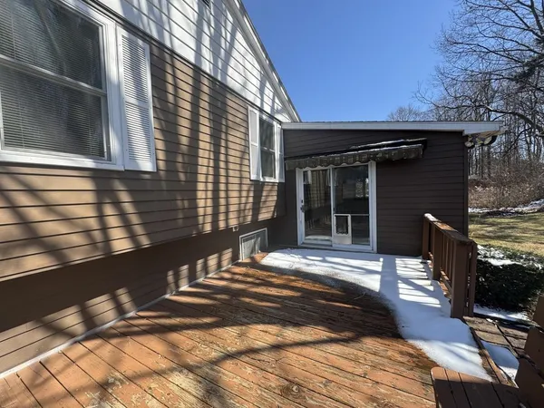 $459,000 | 112 Abnaki Avenue, Essex Junction, VT 05452