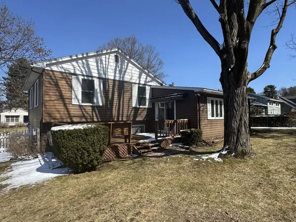 $459,000 | 112 Abnaki Avenue, Essex Junction, VT 05452