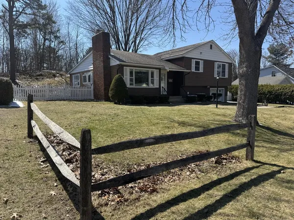 $459,000 | 112 Abnaki Avenue, Essex Junction, VT 05452