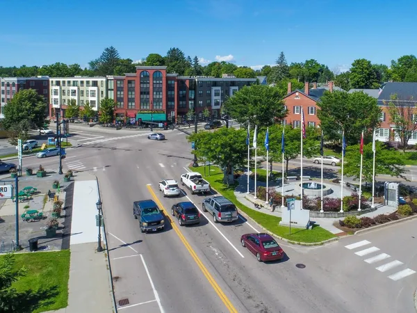 $459,000 | 112 Abnaki Avenue, Essex Junction, VT 05452