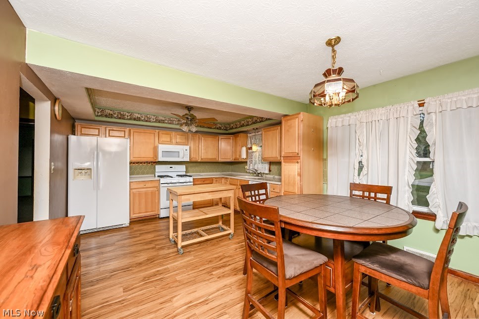 490 Bonshire Road Akron, OH 44319 - Photo 3 of 26 Gallery Image 3
