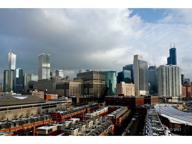 501 North Clinton Street, Unit 1005 Chicago, IL 60654 - Photo 11 of 11
