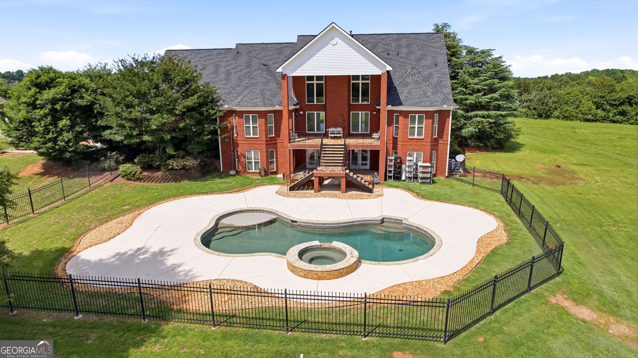 712 Teamon Road Griffin, GA 30223 - Photo 3 of 73