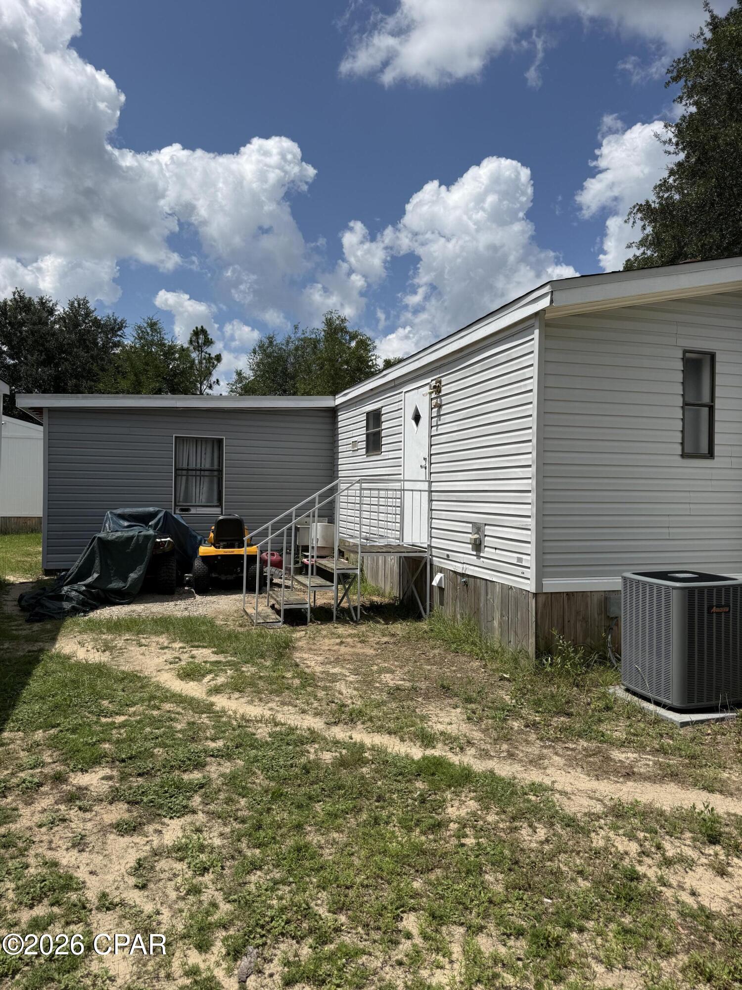 19716 Deep Springs Road Fountain, FL 32438 - Photo 6 of 34