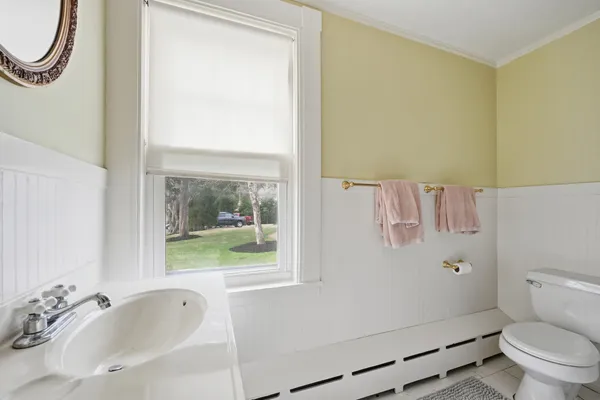 $1,175,000 | 332 South Orleans Road, Orleans, MA 02653