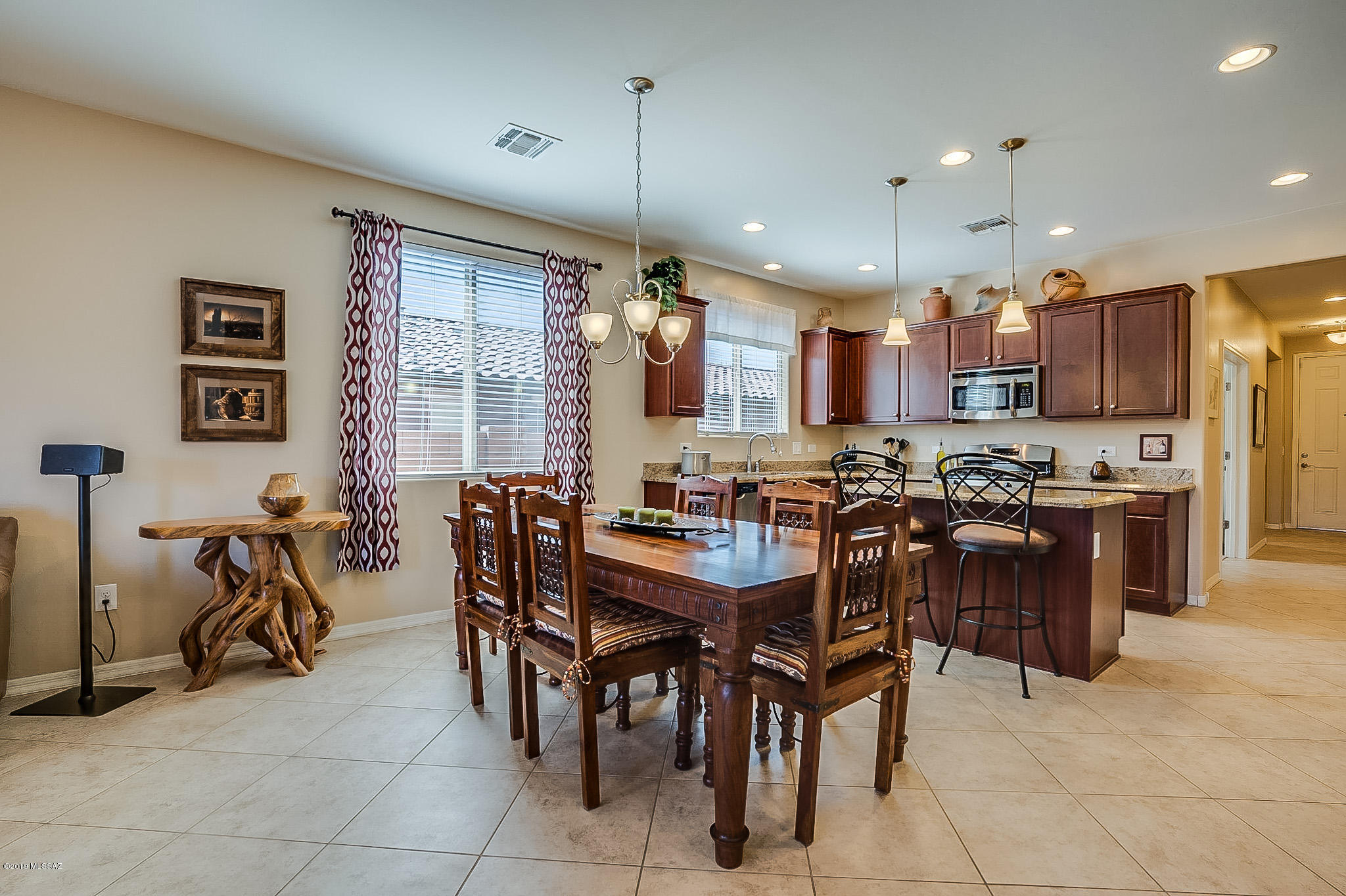 38990 South Running Roses Lane Tucson, AZ 85739 - Photo 6 of 37 Gallery Image 6
