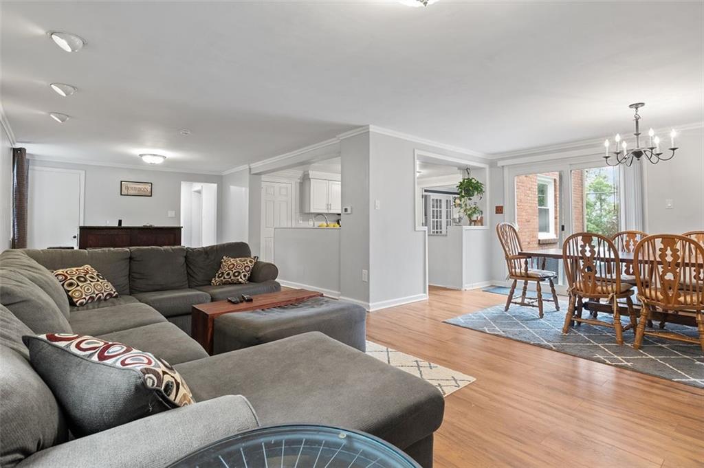 459 Woodland Road Pittsburgh, PA 15237 - Photo 11 of 25 Gallery Image 11