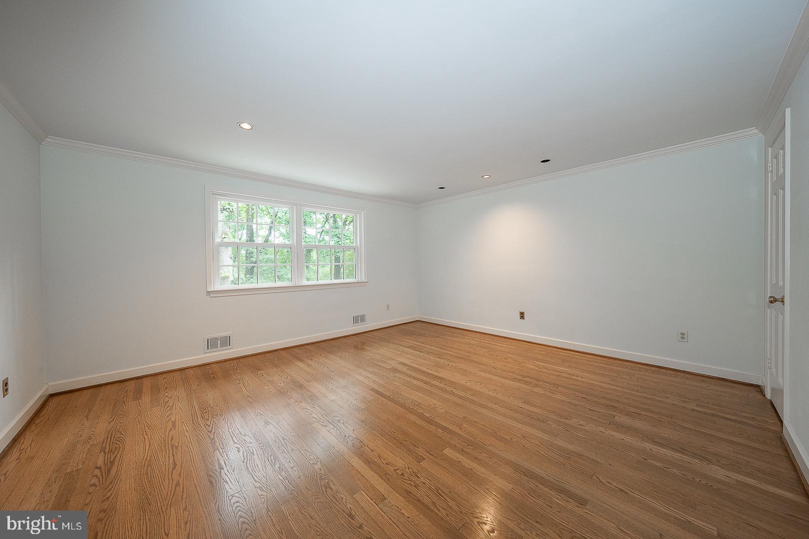 577 Tory Hill Road Devon, PA 19333 - Photo 29 of 63 Bedroom #2 w' Recessed Lighting
