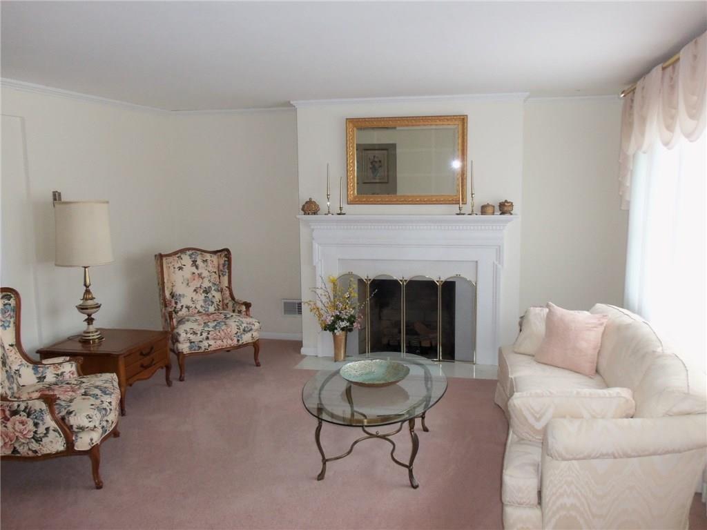 1345 Highland Road Sharon, PA 16146 - Photo 2 of 18 Gallery Image 2