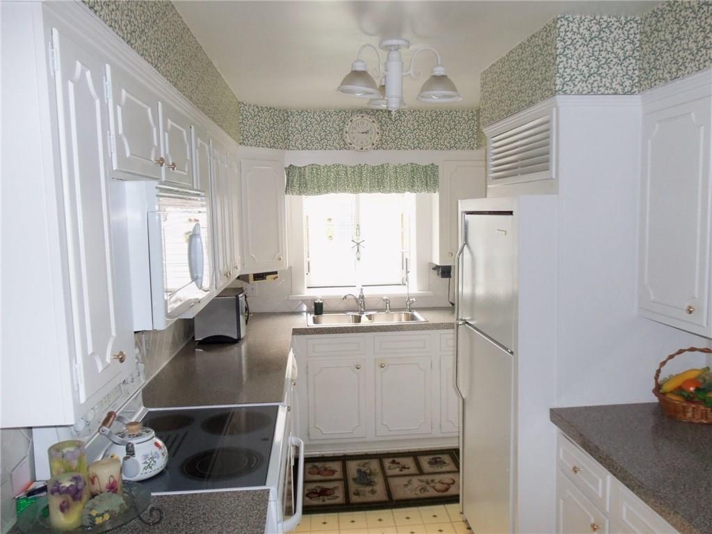 1345 Highland Road Sharon, PA 16146 - Photo 6 of 18 Gallery Image 6