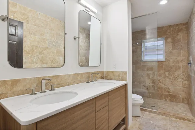 $3,995 | 301 Turnpike Road, Golden Valley, MN 55416