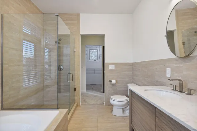 $3,995 | 301 Turnpike Road, Golden Valley, MN 55416