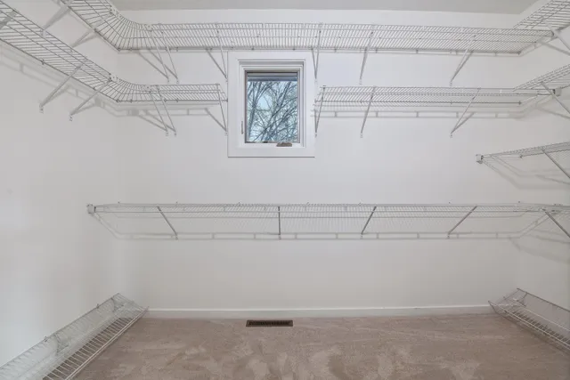 $3,995 | 301 Turnpike Road, Golden Valley, MN 55416