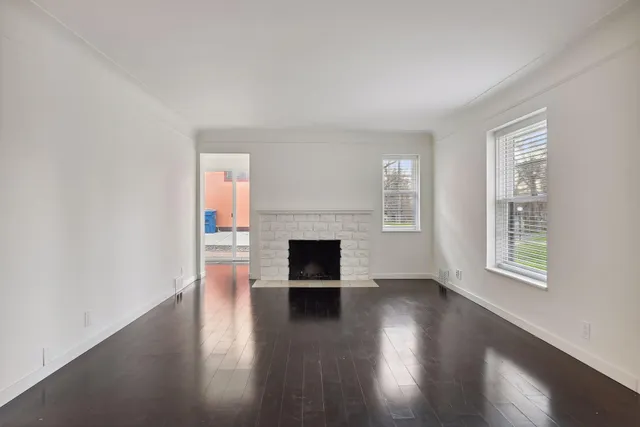 $3,995 | 301 Turnpike Road, Golden Valley, MN 55416