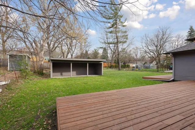 $3,995 | 301 Turnpike Road, Golden Valley, MN 55416