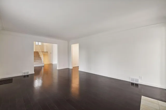 $3,995 | 301 Turnpike Road, Golden Valley, MN 55416