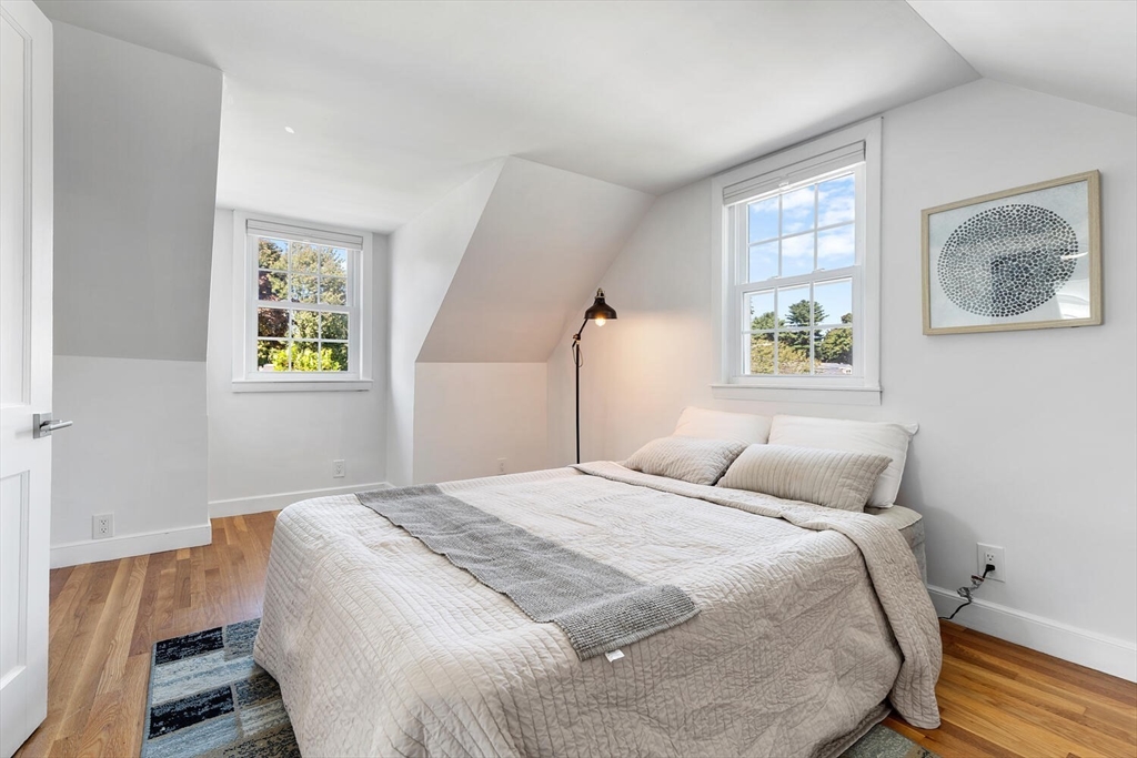 28 Brewster Road Wakefield, MA 01880 - Photo 21 of 35