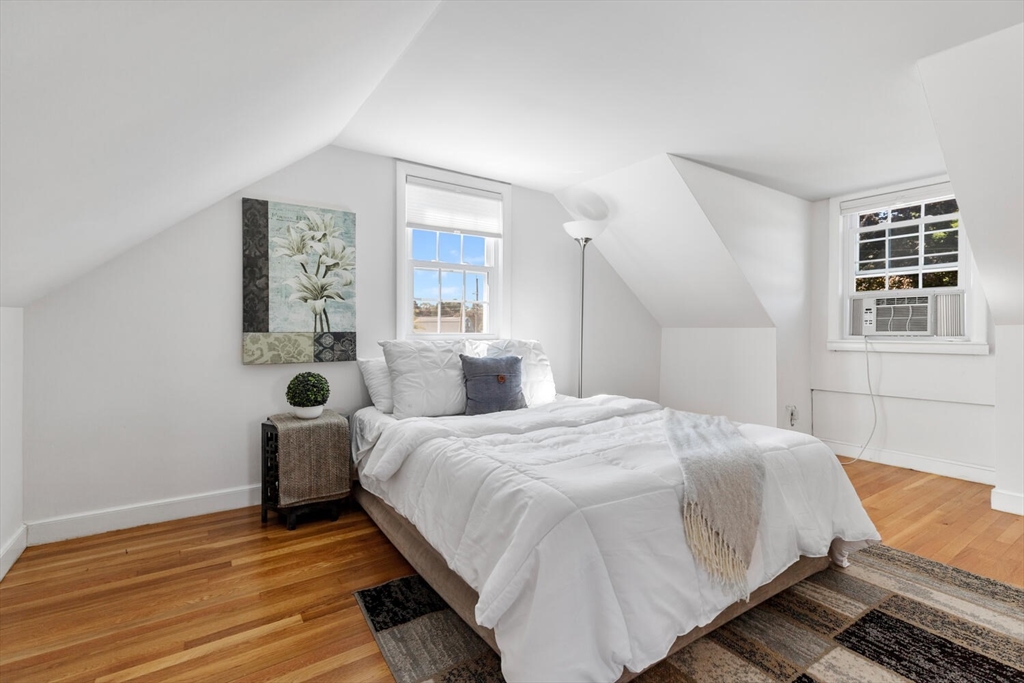 28 Brewster Road Wakefield, MA 01880 - Photo 23 of 35